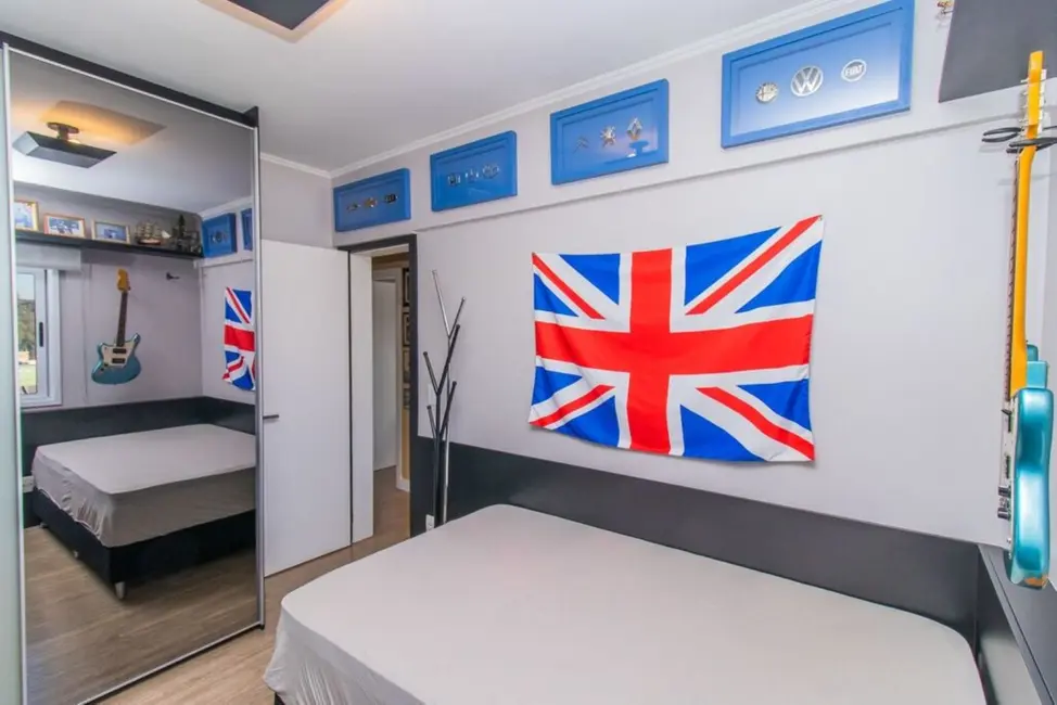 Apartamento com 3 quartos à venda, 102m2 em Menino Deus, Porto Alegre - RS - imagem 4 Foto 4 de Apartamento com 3 quartos à venda, 102m2 em Menino Deus, Porto Alegre - RS