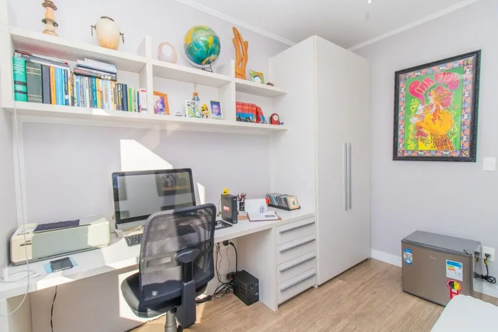Apartamento com 3 quartos à venda, 102m2 em Menino Deus, Porto Alegre - RS - imagem 6 Foto 6 de Apartamento com 3 quartos à venda, 102m2 em Menino Deus, Porto Alegre - RS