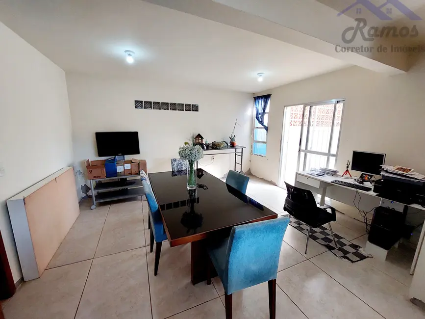 Foto 3 de Casa com 4 quartos à venda, 215m2 em Vila Nova, Porto Alegre - RS