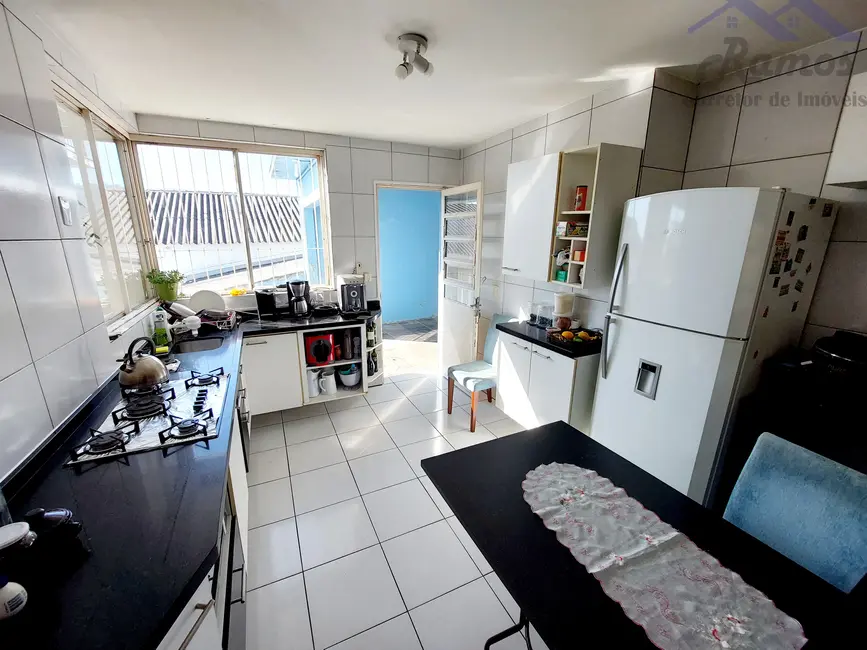 Foto 4 de Casa com 4 quartos à venda, 215m2 em Vila Nova, Porto Alegre - RS