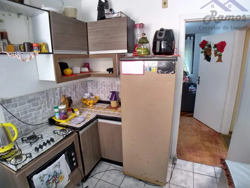 Foto 8 de Apartamento com 3 quartos à venda, 67m2 em Cavalhada, Porto Alegre - RS