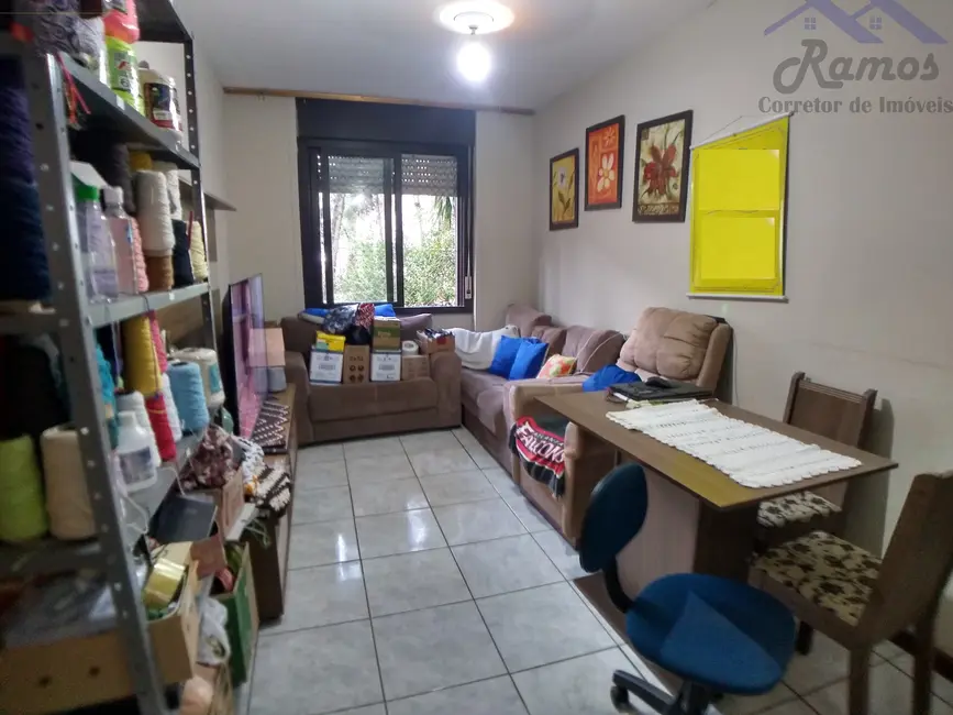 Foto 4 de Apartamento com 3 quartos à venda, 67m2 em Cavalhada, Porto Alegre - RS