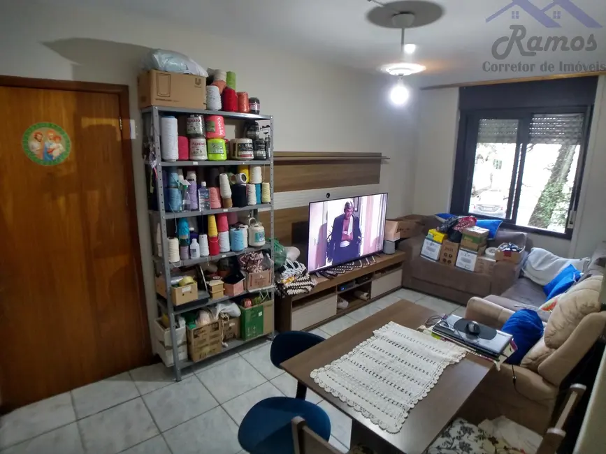 Foto 5 de Apartamento com 3 quartos à venda, 67m2 em Cavalhada, Porto Alegre - RS