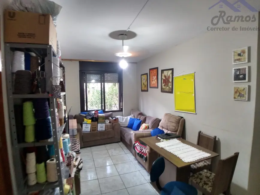 Foto 3 de Apartamento com 3 quartos à venda, 67m2 em Cavalhada, Porto Alegre - RS