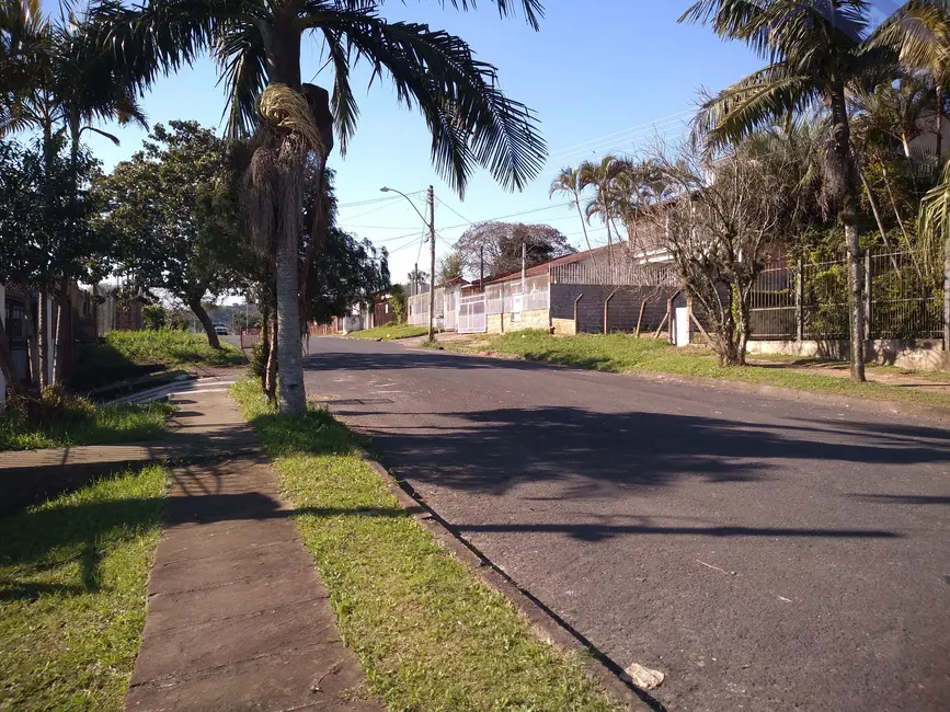 Foto 3 de Terreno / Lote à venda, 437m2 em Vila Nova, Porto Alegre - RS