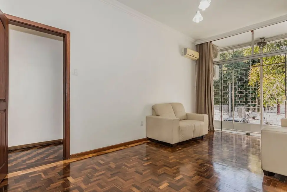 Foto 3 de Casa de Condomínio com 3 quartos à venda, 340m2 em Azenha, Porto Alegre - RS