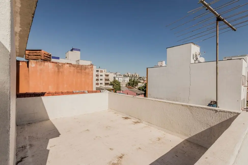 Foto 8 de Casa de Condomínio com 3 quartos à venda, 340m2 em Azenha, Porto Alegre - RS