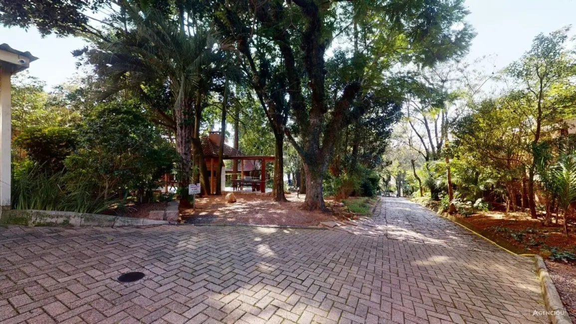 Apartamento com 2 quartos à venda, 67m2 em Teresópolis, Porto Alegre - RS - imagem 9 Foto 9 de Apartamento com 2 quartos à venda, 67m2 em Teresópolis, Porto Alegre - RS