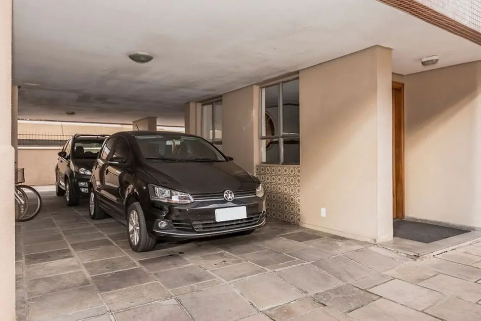 Foto 5 de Apartamento com 2 quartos à venda, 56m2 em Santana, Porto Alegre - RS