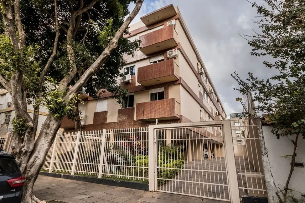 Foto 3 de Apartamento com 2 quartos à venda, 56m2 em Santana, Porto Alegre - RS