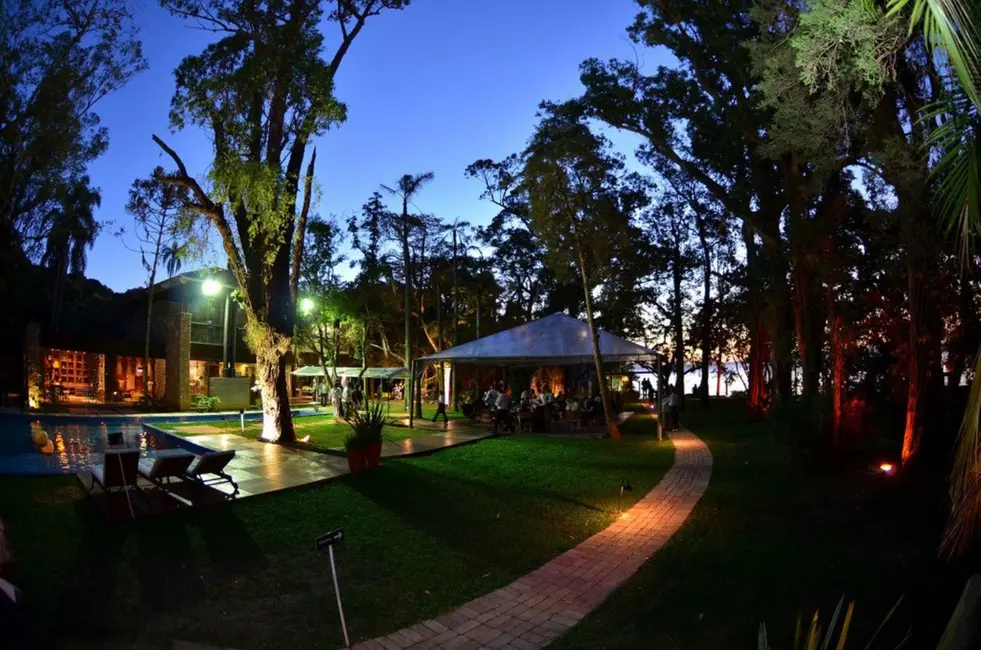 Foto 2 de Casa de Condomínio com 4 quartos à venda, 543m2 em Ipanema, Porto Alegre - RS