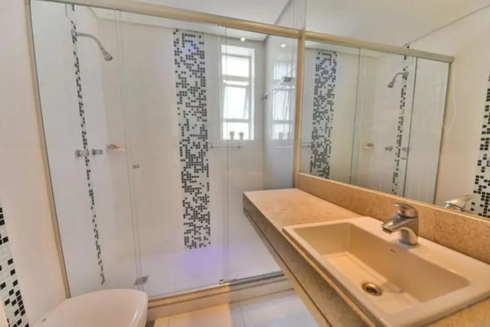 Foto 6 de Apartamento com 2 quartos à venda, 75m2 em Rio Branco, Porto Alegre - RS