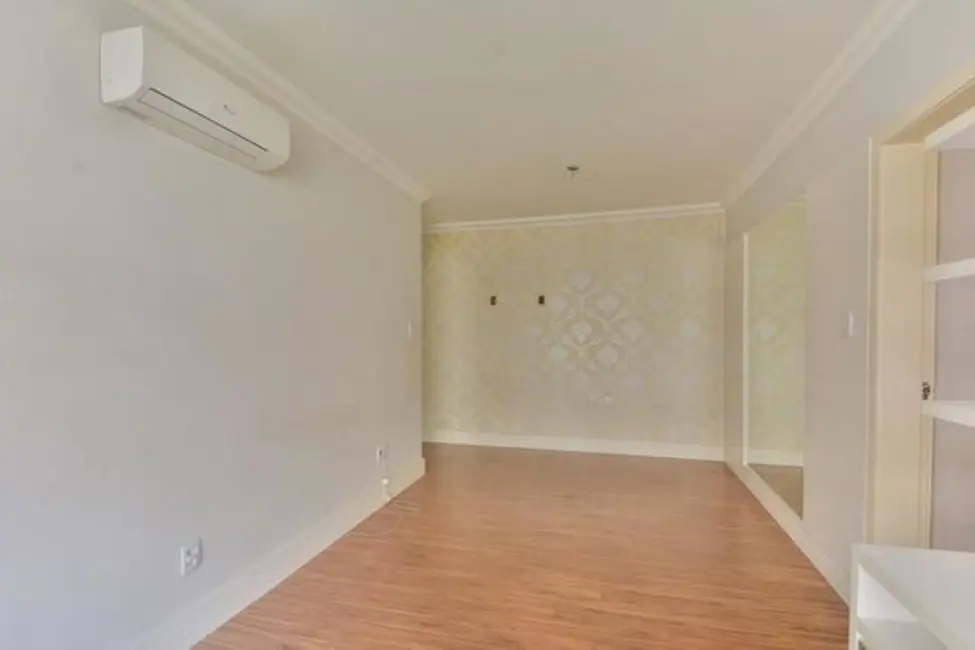 Foto 7 de Apartamento com 2 quartos à venda, 75m2 em Rio Branco, Porto Alegre - RS