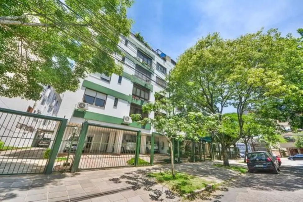 Foto 2 de Apartamento com 2 quartos à venda, 75m2 em Rio Branco, Porto Alegre - RS