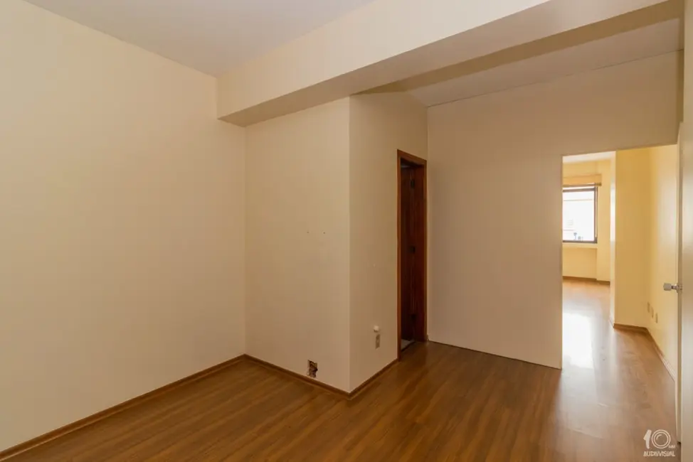 Foto 6 de Sala Comercial à venda, 39m2 em Independência, Porto Alegre - RS