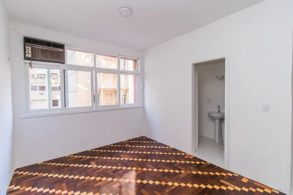 Apartamento com 1 quarto à venda, 48m2 em Centro Histórico, Porto Alegre - RS - imagem 6 Foto 6 de Apartamento com 1 quarto à venda, 48m2 em Centro Histórico, Porto Alegre - RS