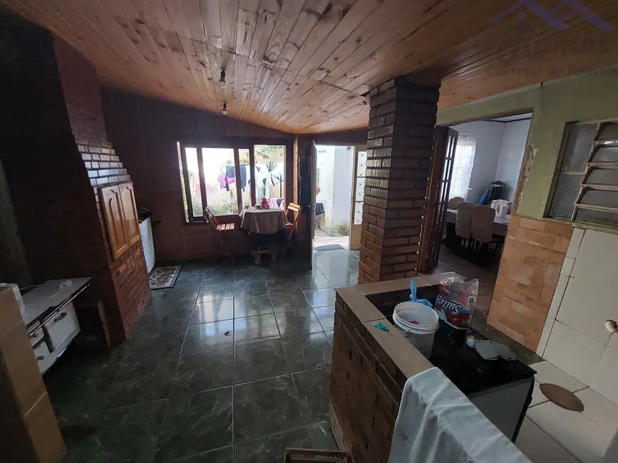 Casa com 2 quartos à venda, 150m2 em Restinga, Porto Alegre - RS - imagem 8 Foto 8 de Casa com 2 quartos à venda, 150m2 em Restinga, Porto Alegre - RS