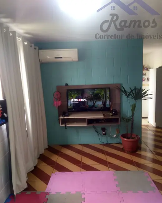 Foto 1 de Apartamento com 2 quartos à venda, 40m2 em Vila Nova, Porto Alegre - RS