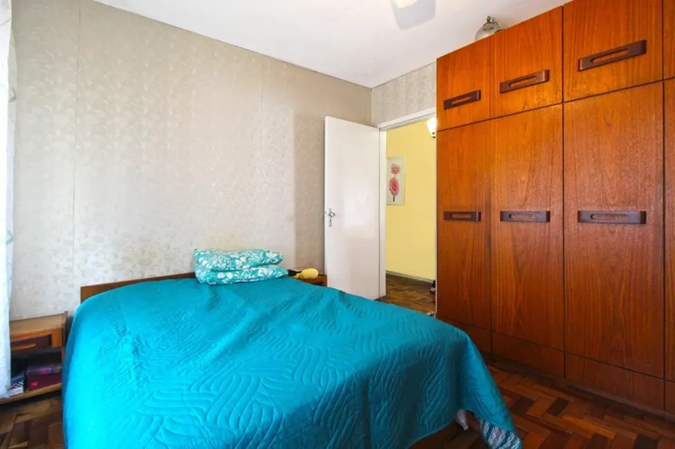 Apartamento com 2 quartos à venda, 58m2 em Vila Ipiranga, Porto Alegre - RS - imagem 9 Foto 9 de Apartamento com 2 quartos à venda, 58m2 em Vila Ipiranga, Porto Alegre - RS