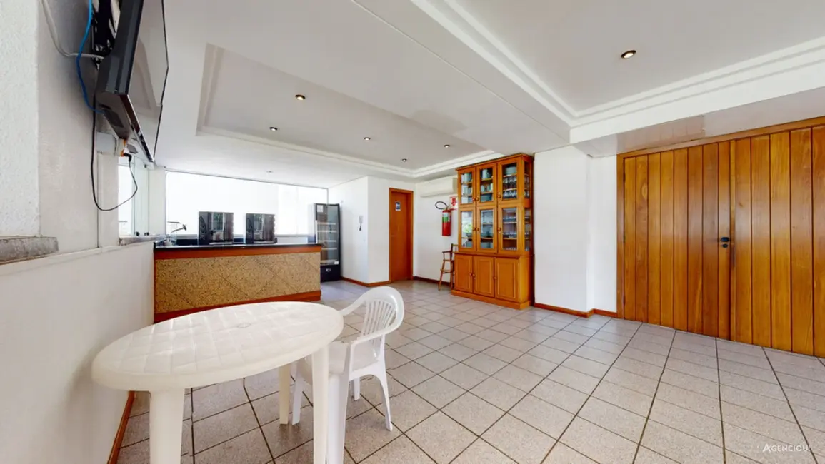 Foto 6 de Apartamento com 2 quartos à venda, 65m2 em Cidade Baixa, Porto Alegre - RS