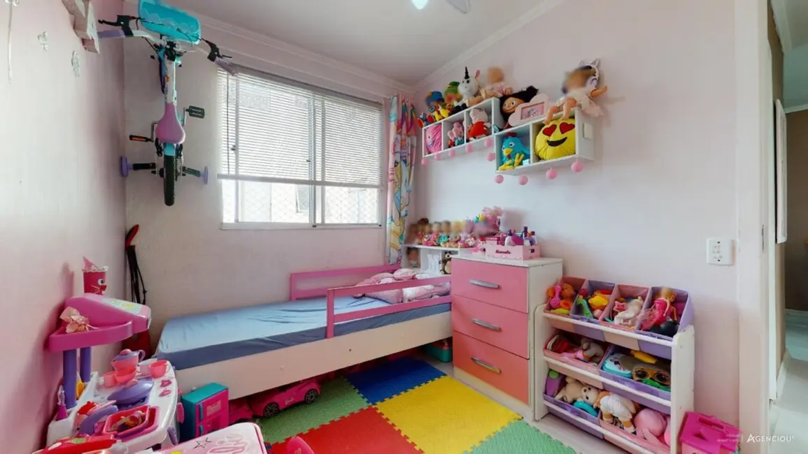 Foto 2 de Apartamento com 2 quartos à venda, 41m2 em Cavalhada, Porto Alegre - RS