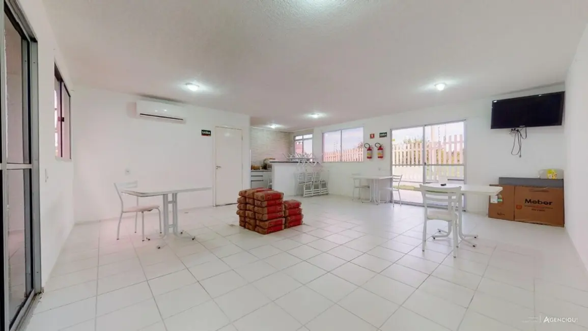 Foto 3 de Apartamento com 2 quartos à venda, 41m2 em Cavalhada, Porto Alegre - RS