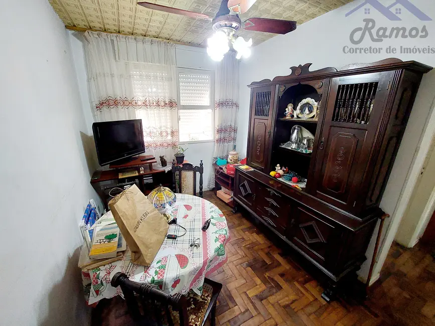 Foto 2 de Apartamento com 2 quartos à venda, 50m2 em Camaquã, Porto Alegre - RS