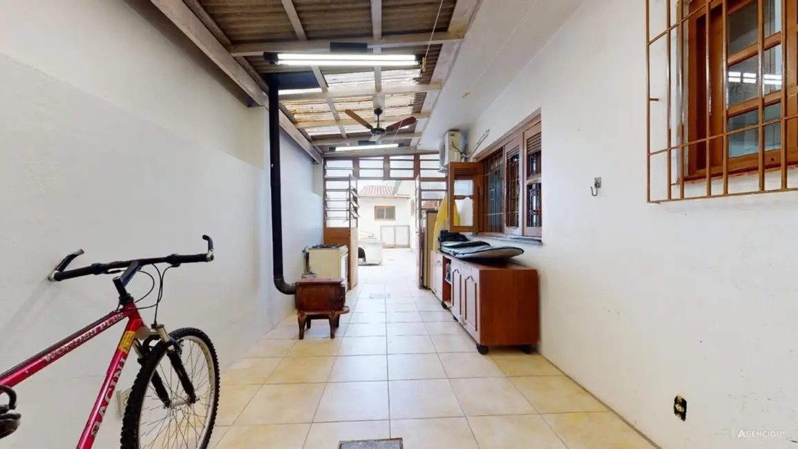 Foto 3 de Apartamento com 4 quartos à venda, 120m2 em Espírito Santo, Porto Alegre - RS