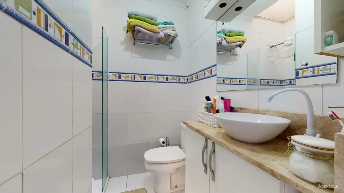 Casa com 4 quartos à venda, 109m2 em Campo Novo, Porto Alegre - RS - imagem 7 Foto 7 de Casa com 4 quartos à venda, 109m2 em Campo Novo, Porto Alegre - RS