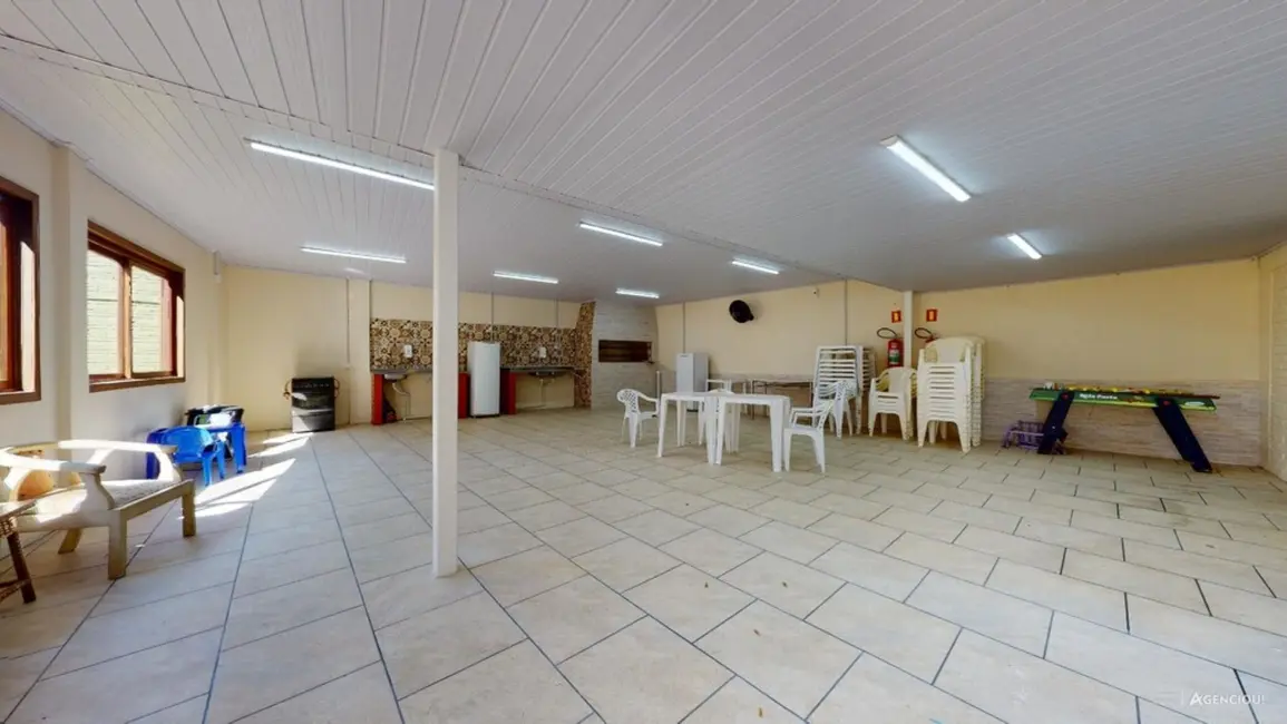 Apartamento com 3 quartos à venda, 80m2 em Medianeira, Porto Alegre - RS - imagem 3 Foto 3 de Apartamento com 3 quartos à venda, 80m2 em Medianeira, Porto Alegre - RS