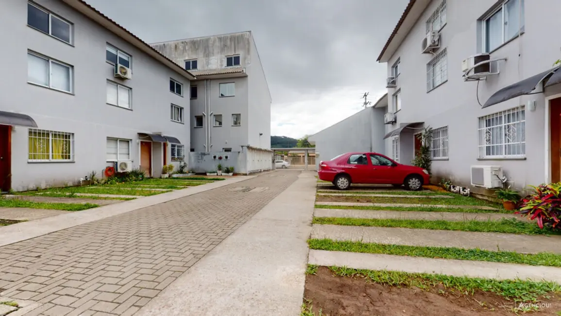 Foto 3 de Casa com 2 quartos à venda, 60m2 em Hípica, Porto Alegre - RS