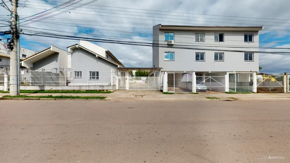 Foto 1 de Casa com 2 quartos à venda, 60m2 em Hípica, Porto Alegre - RS