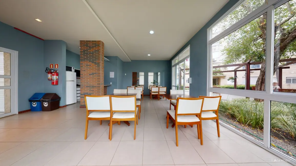 Foto 9 de Apartamento com 2 quartos à venda, 47m2 em Cavalhada, Porto Alegre - RS