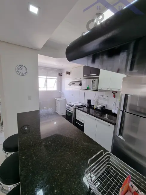 Apartamento com 2 quartos à venda, 65m2 em Teresópolis, Porto Alegre - RS - imagem 6 Foto 6 de Apartamento com 2 quartos à venda, 65m2 em Teresópolis, Porto Alegre - RS