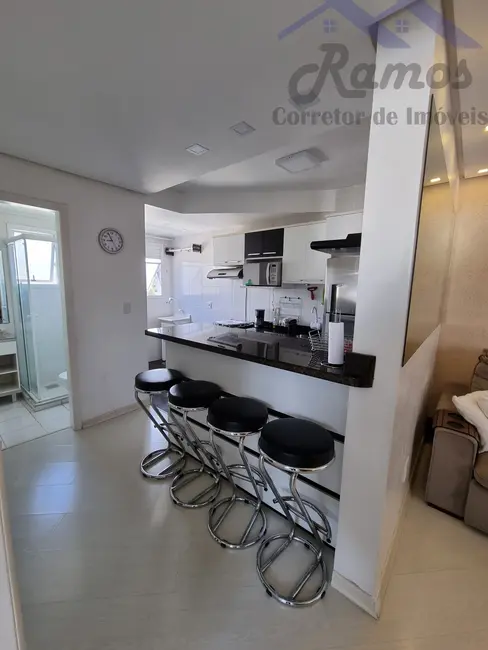 Apartamento com 2 quartos à venda, 65m2 em Teresópolis, Porto Alegre - RS - imagem 5 Foto 5 de Apartamento com 2 quartos à venda, 65m2 em Teresópolis, Porto Alegre - RS