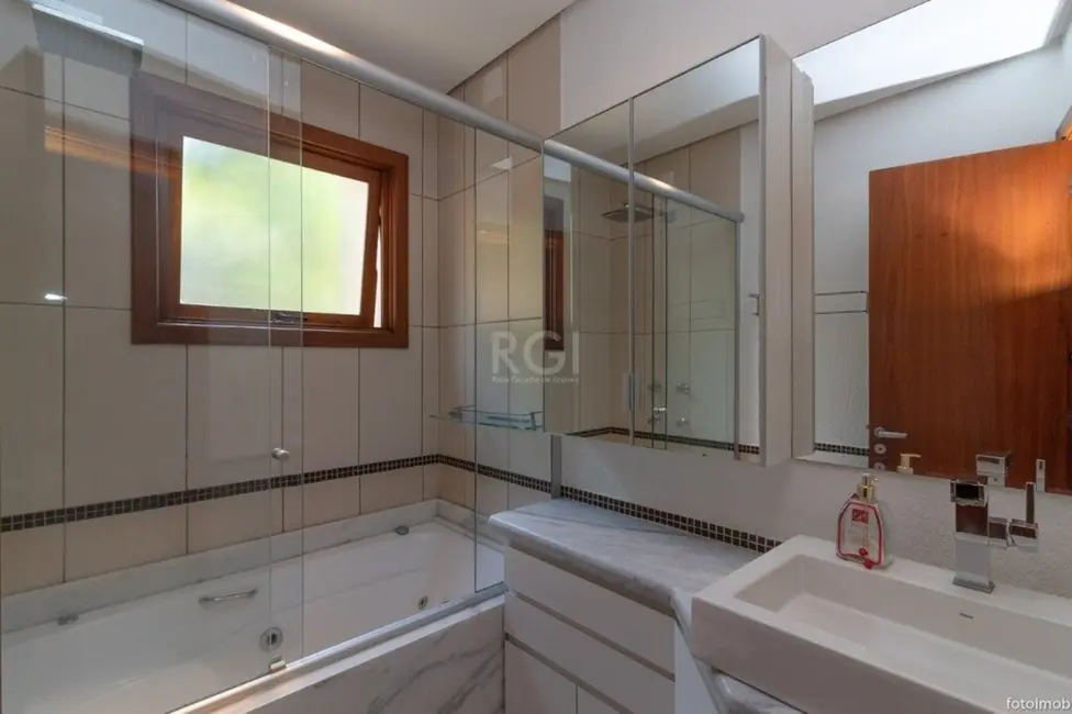 Foto 6 de Casa de Condomínio com 5 quartos à venda, 307m2 em Cristal, Porto Alegre - RS