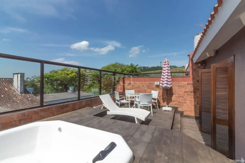 Foto 3 de Casa de Condomínio com 5 quartos à venda, 307m2 em Cristal, Porto Alegre - RS