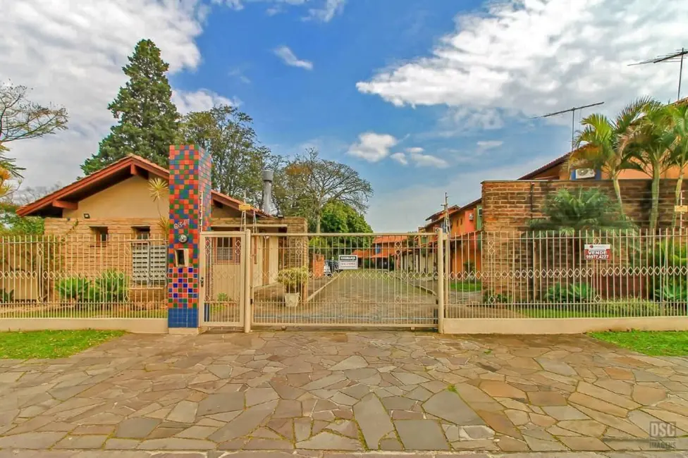Casa com 3 quartos à venda, 117m2 em Ipanema, Porto Alegre - RS - imagem 3 Foto 3 de Casa com 3 quartos à venda, 117m2 em Ipanema, Porto Alegre - RS