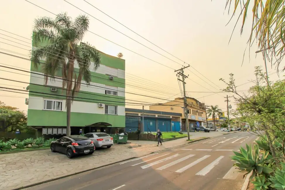 Foto 3 de Apartamento com 2 quartos à venda, 56m2 em Cristal, Porto Alegre - RS