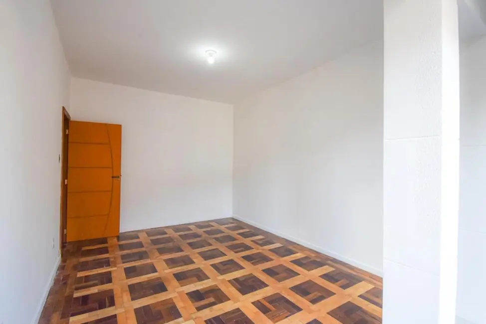 Foto 2 de Apartamento com 2 quartos à venda, 65m2 em Santana, Porto Alegre - RS