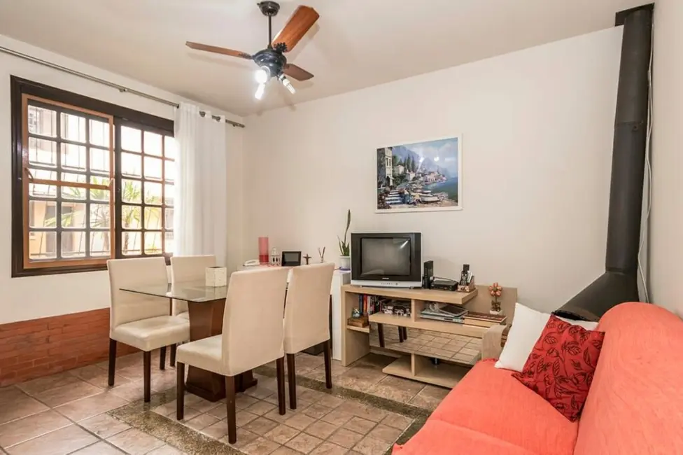 Foto 5 de Casa de Condomínio com 3 quartos à venda, 120m2 em Cavalhada, Porto Alegre - RS