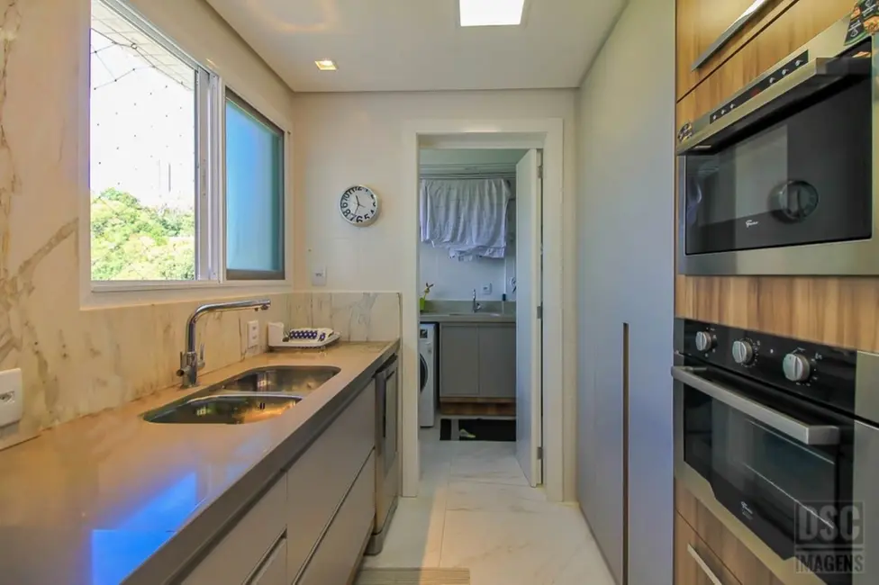 Foto 2 de Apartamento com 3 quartos à venda, 110m2 em Menino Deus, Porto Alegre - RS