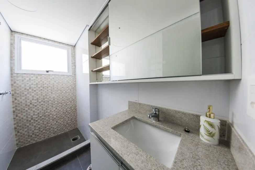 Apartamento com 1 quarto à venda, 43m2 em Menino Deus, Porto Alegre - RS - imagem 5 Foto 5 de Apartamento com 1 quarto à venda, 43m2 em Menino Deus, Porto Alegre - RS