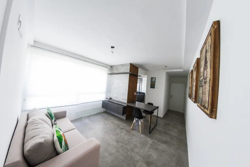 Apartamento com 1 quarto à venda, 43m2 em Menino Deus, Porto Alegre - RS - imagem 3 Foto 3 de Apartamento com 1 quarto à venda, 43m2 em Menino Deus, Porto Alegre - RS