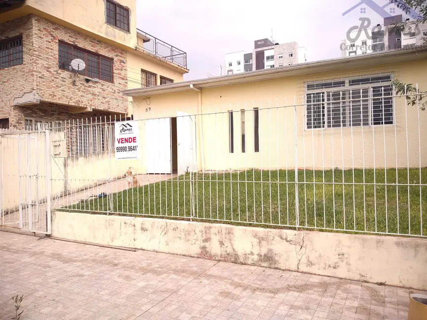 Casa com 3 quartos à venda, 238m2 em Cavalhada, Porto Alegre - RS - imagem 3 Foto 3 de Casa com 3 quartos à venda, 238m2 em Cavalhada, Porto Alegre - RS