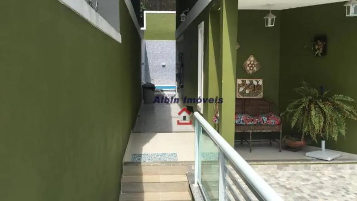 Casa com 3 quartos à venda, 225m2 em Maravista, Niteroi - RJ - imagem 5 Foto 5 de Casa com 3 quartos à venda, 225m2 em Maravista, Niteroi - RJ