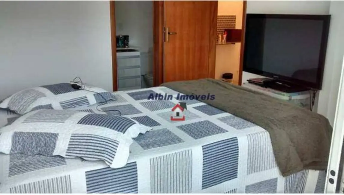 Foto 7 de Casa com 3 quartos à venda, 300m2 em Serra Grande, Niteroi - RJ