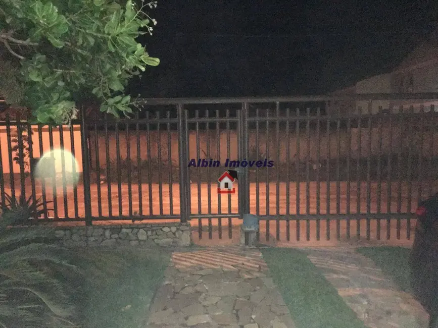 Foto 4 de Casa com 3 quartos à venda, 450m2 em Itaipu, Niteroi - RJ