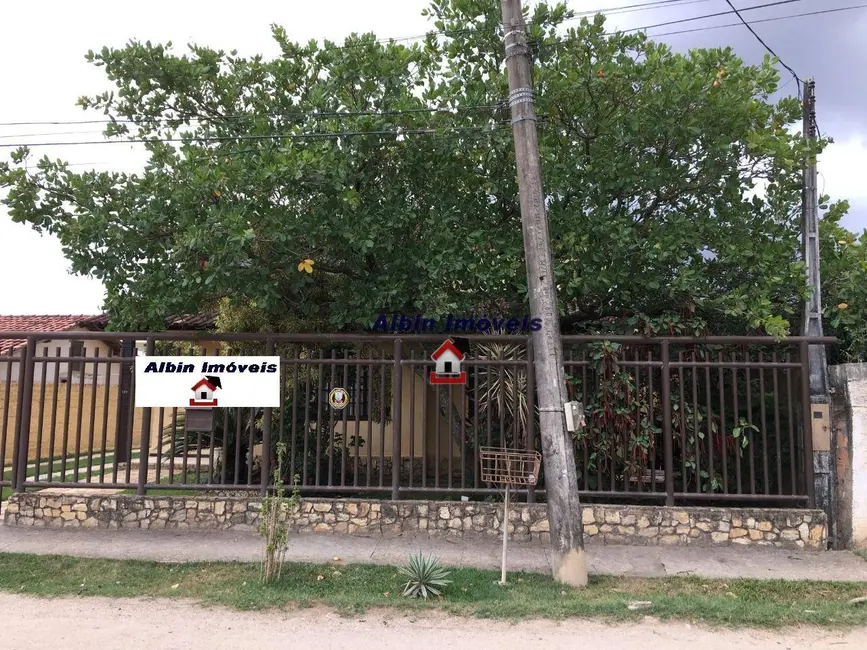Foto 1 de Casa com 3 quartos à venda, 450m2 em Itaipu, Niteroi - RJ