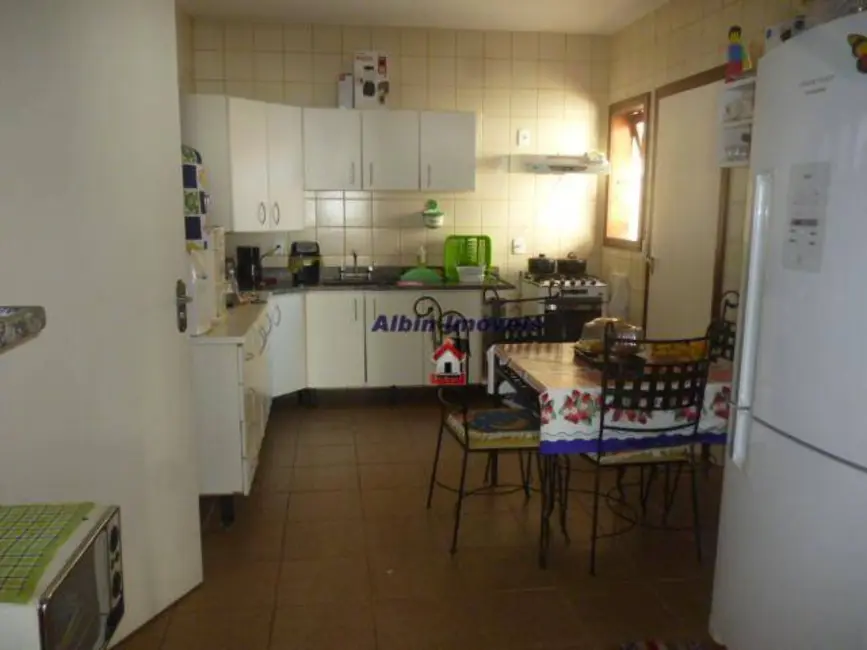 Foto 8 de Casa com 3 quartos à venda, 700m2 em Camboinhas, Niteroi - RJ